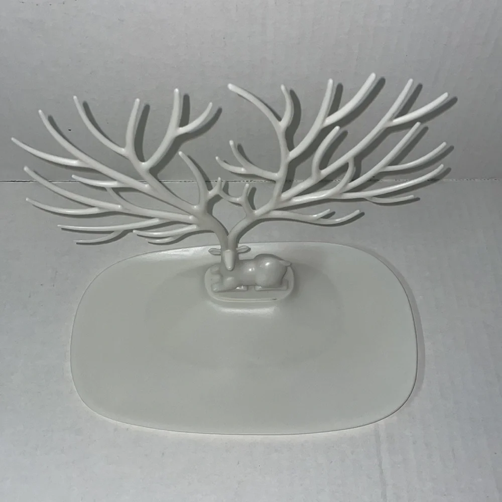 Vermkrey Deer Jewelry Holder / Organizer - White - OS
